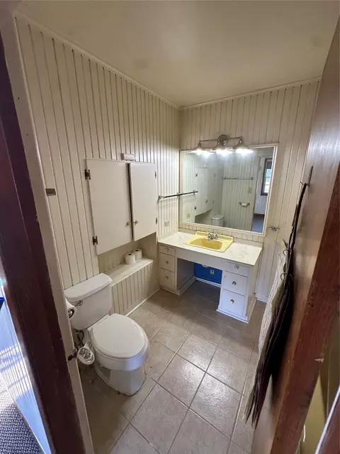 Bath - 2741 Mill St, Ringgold, LA 71068 photo 2 of 4