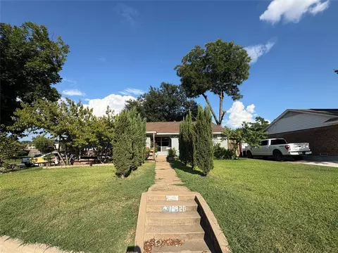 10920 Channel Dr, Dallas, TX 75229