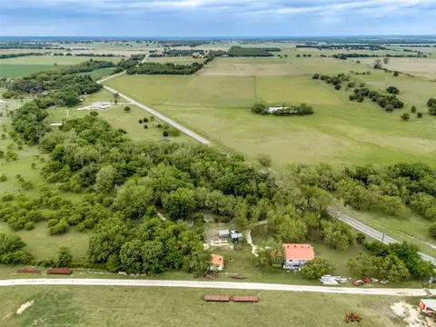 4608 Highway 1689, Sidney, TX 76474