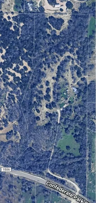 7040 Confederate Park Rd, Lakeside, TX 76108