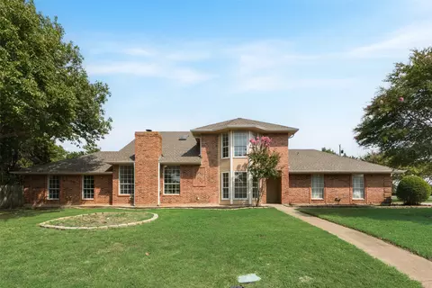 1029 Heath Cir, Cedar Hill, TX 75104