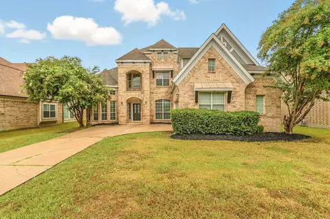 4209 Eagle Dr, Mansfield, TX 76063