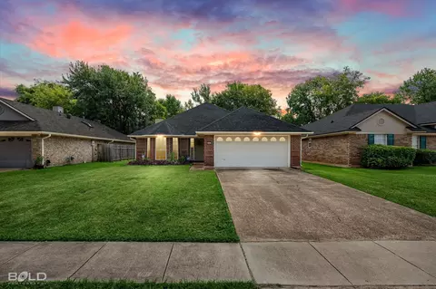 1441 Williamsburg Dr, Bossier City, LA 71112