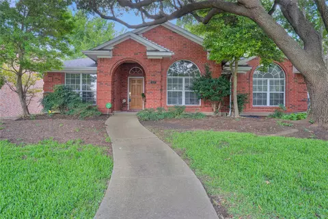 818 Sterling Ct, Allen, TX 75002