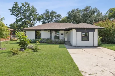1804 Walnut Ave, Carrollton, TX 75006