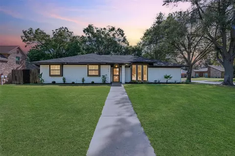 1634 Vail Pl, Lewisville, TX 75077