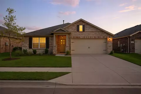 1936 Huisache St, Royse City, TX 75189
