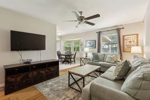 1202 Johns Dr, Euless, TX 76039