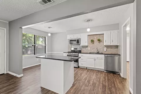 1530 Lime Leaf Ln, Duncanville, TX 75137