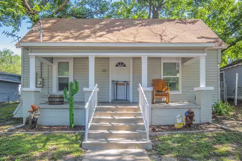 115 Front St, Weatherford, TX 76086