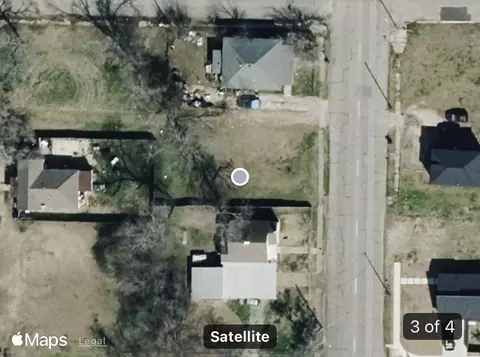 1810 Johnson St, Greenville, TX 75401