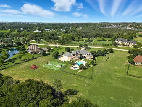 View/Area - 850 Manor Dr, Argyle, TX 76226 photo 4 of 4