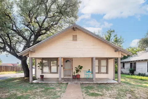 601 S Church St, Brady, TX 76825