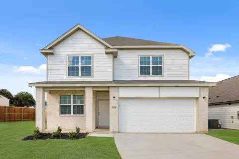7900 Bald Cypress Rd, Fort Worth, TX 76123