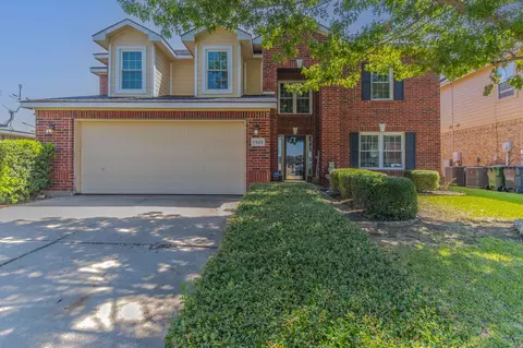 7523 Geneseo Ln, Arlington, TX 76002