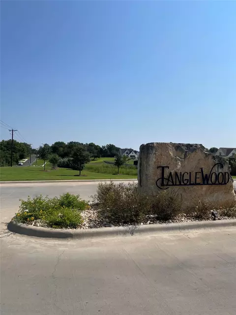 13007 Rainier Dr, Woodway, TX 76712