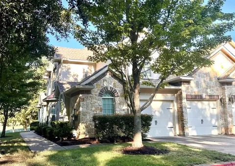 2641 Eagle Dr, Grapevine, TX 76051