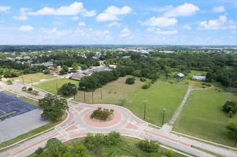 600 Little School Rd, Kennedale, TX 76060