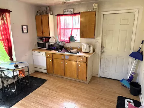 Kitchen - 1214 E Fm 902, Howe, TX 75459 photo 3 of 4