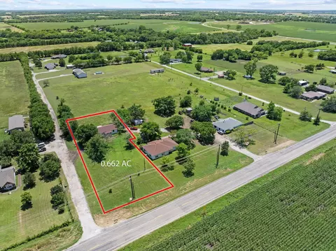 1214 E Fm 902, Howe, TX 75459