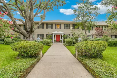 6235 Bandera Ave #D, Dallas, TX 75225