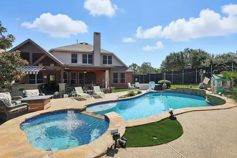 3221 Newhaven Dr, Highland Village, TX 75077
