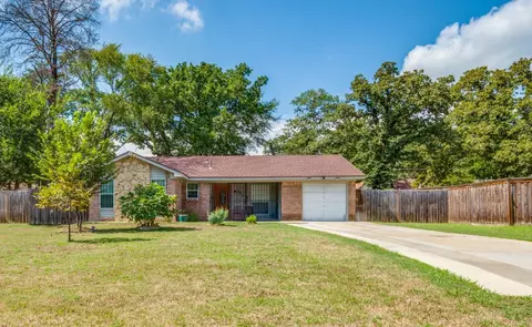 7423 Hillstar Cir, Dallas, TX 75217