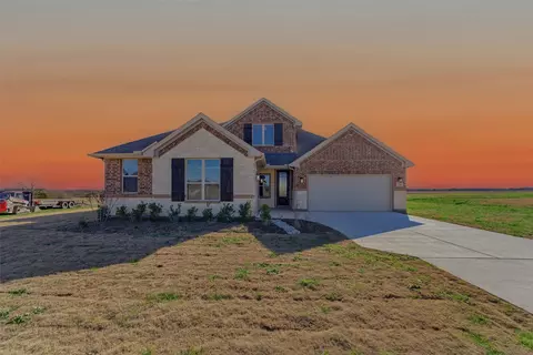 225 Cobb Rd, Leonard, TX 75452
