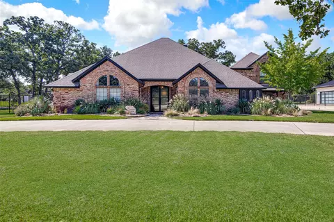 7420 Bursey Rd, North Richland Hills, TX 76182