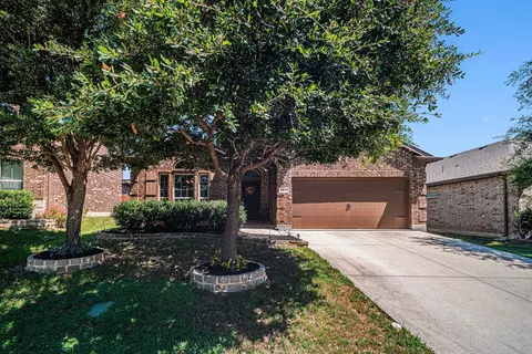 2941 Cedar Ridge Ln, Fort Worth, TX 76177