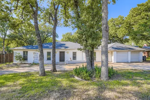3415 Yellowstone Dr, Arlington, TX 76013