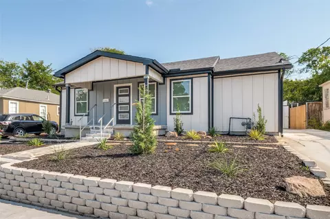 3702 Brandon St, Dallas, TX 75211