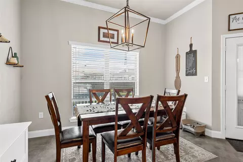 Dining - 10305 Aquilla Trl, Waco, TX 76708 photo 1 of 2