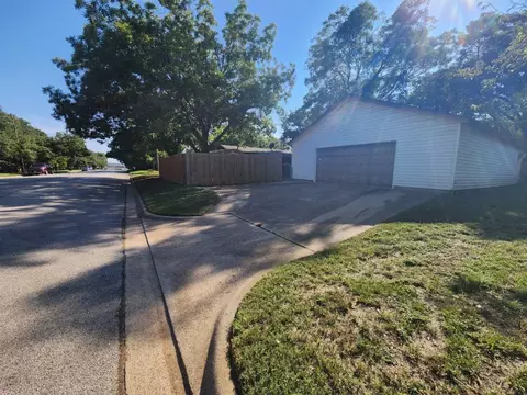 1200 Walker Dr, Hurst, TX 76053 photo 22