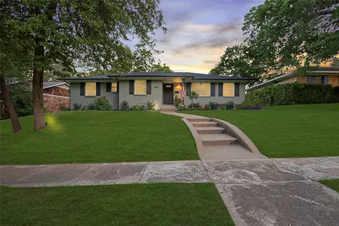 8832 Sweetwater Dr, Dallas, TX 75228
