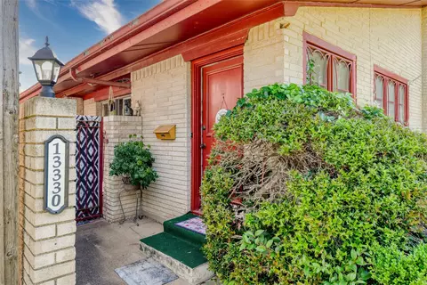 13328 Southview Ln, Dallas, TX 75240