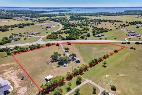8229 E Lone Oak Road Rd, Valley View, TX 76272