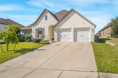 556 Inwood St, Benbrook, TX 76126