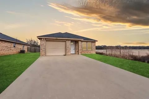309 E 2nd St, Maypearl, TX 76064