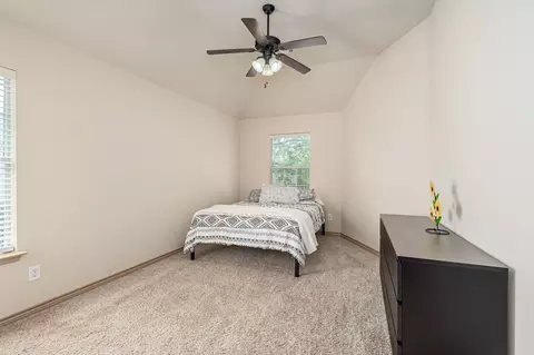 Bedroom - 119 Windsor Dr, Murphy, TX 75094 photo 1 of 3