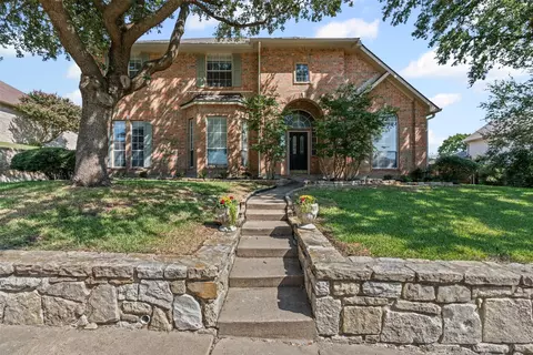 5105 Natchez Dr, Rowlett, TX 75088