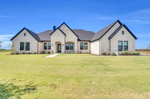 311 Motega Ct, Waxahachie, TX 75165