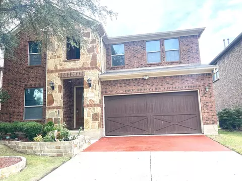 1020 Chickasaw Dr, Carrollton, TX 75010