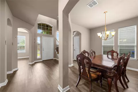 Entry Way - 10420 Langham Dr, Waco, TX 76708 photo 2 of 6