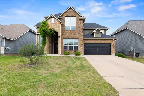 10420 Langham Dr, Waco, TX 76708