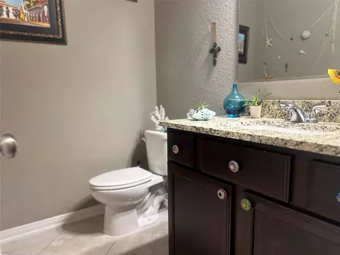 Bath - 10420 Langham Dr, Waco, TX 76708 photo 1 of 4