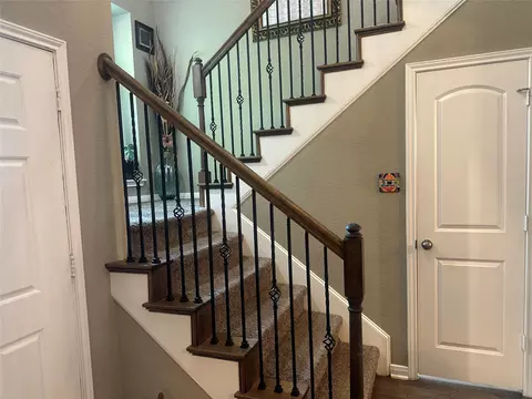 Entry Way - 10420 Langham Dr, Waco, TX 76708 photo 4 of 6