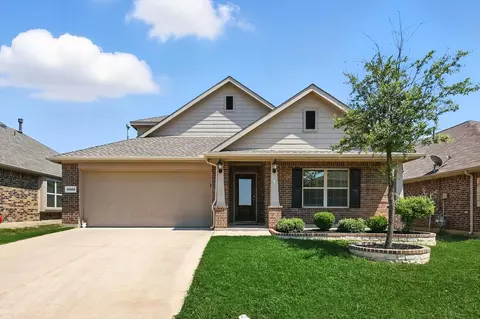 14828 Rocky Face Ln, Haslet, TX 76052