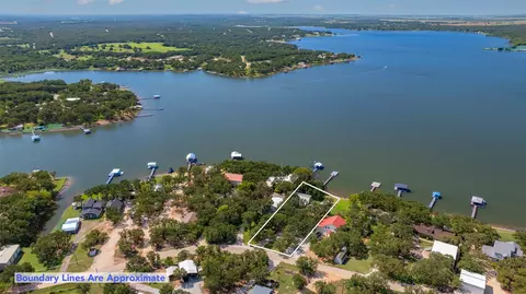 823 Casino Rd, Nocona, TX 76255