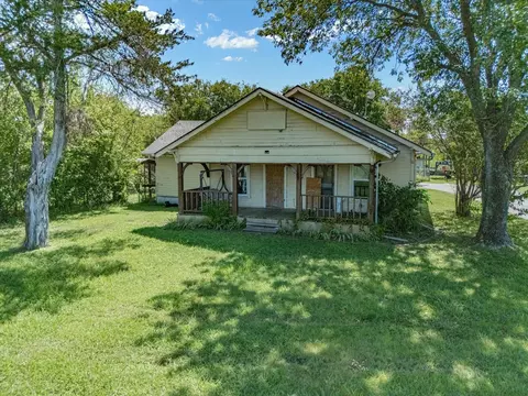 2855 Fm 1181, Ennis, TX 75119